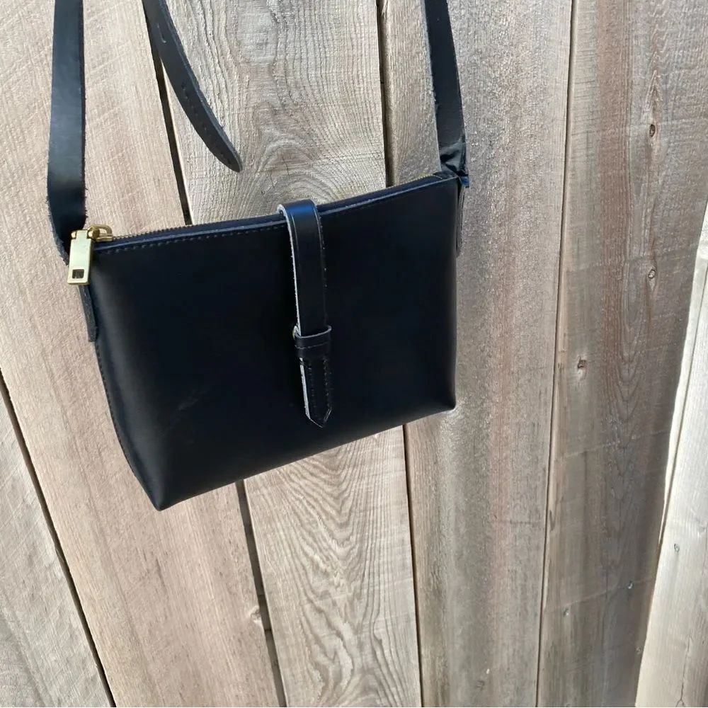 J CREW 'Parker' Small Smooth Black Cow Leather CROSSBODY Bag/ Purse